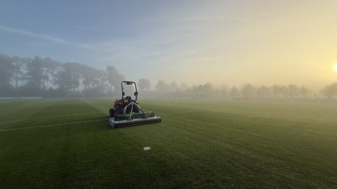 Maaien Sportvelden - Grastotaal.nl